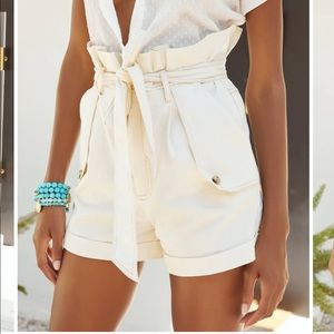 High waisted Cream Shorts